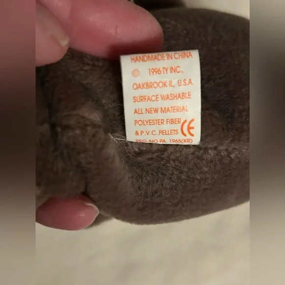 TY Jolly the walrus in beautiful condition with original tag. - Picture 9 of 11